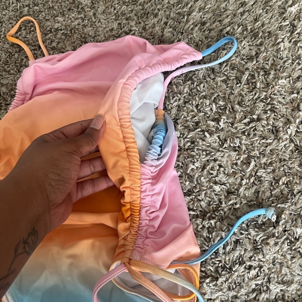 SHEIN Vibrant Summer Sunset Ombre One Piece Drawstring Swimsuit - Picture 3 of 4